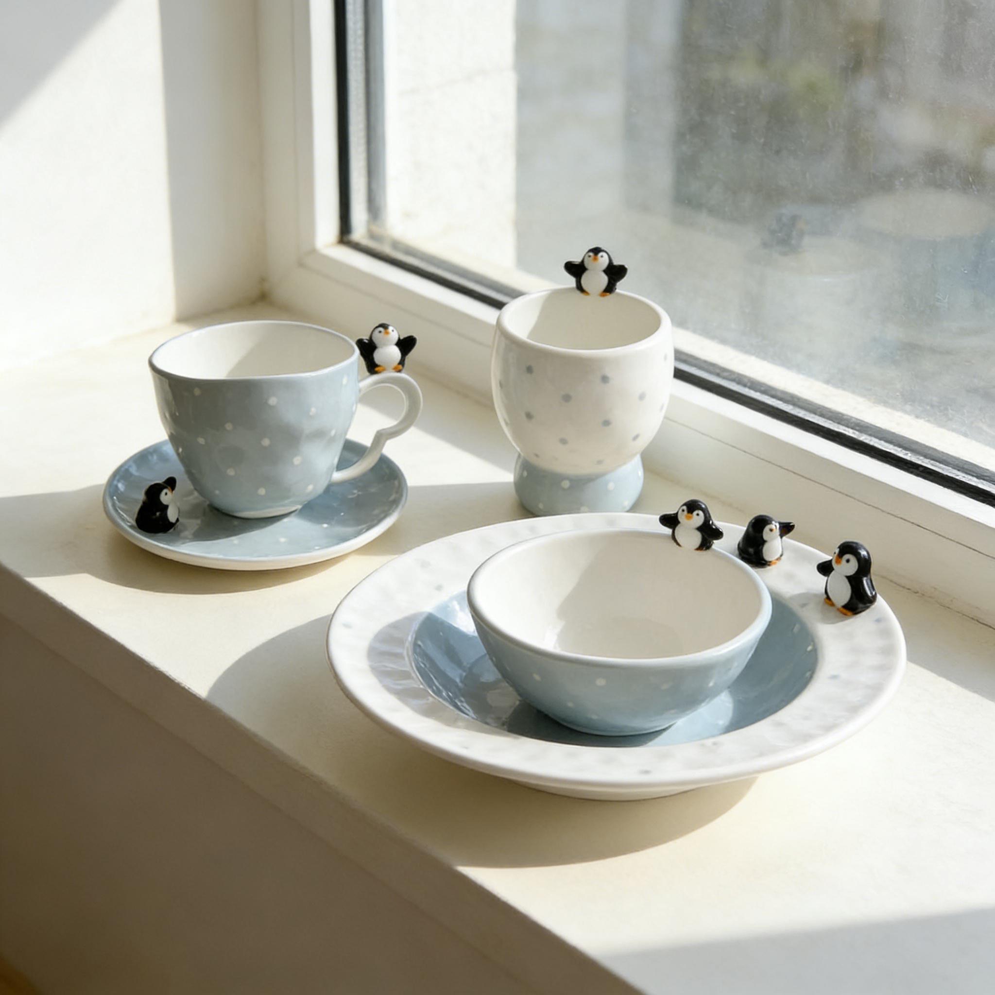 Penguin Perch Egg-Shaped Ceramic Coffee Cup & Saucer Set – 3D Penguin Handle & Saucer Design - Image 5