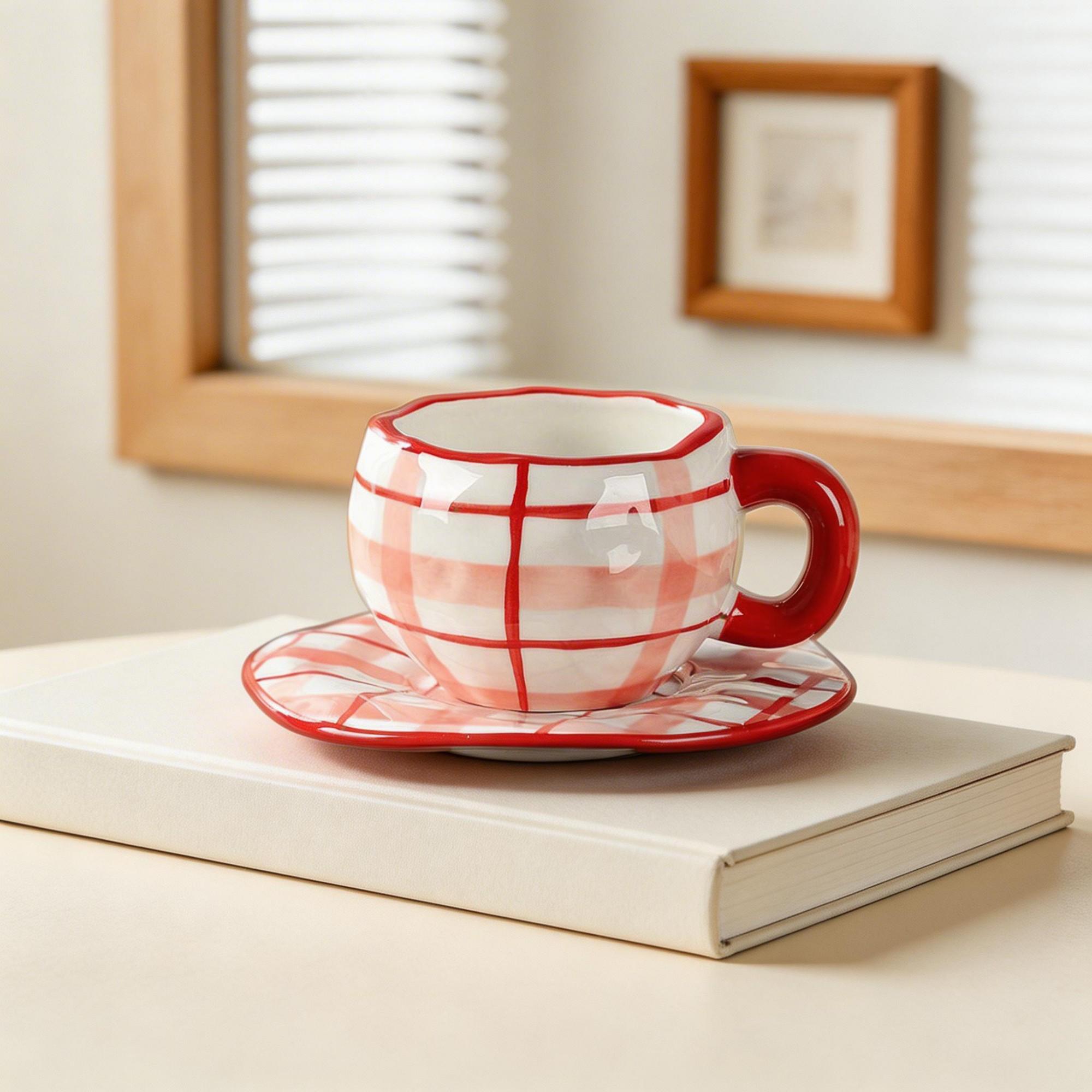 Pink Plaid Barrel-Shaped Ceramic Coffee Cup & Saucer Set – Rounded Checkered Handle Design - Image 3